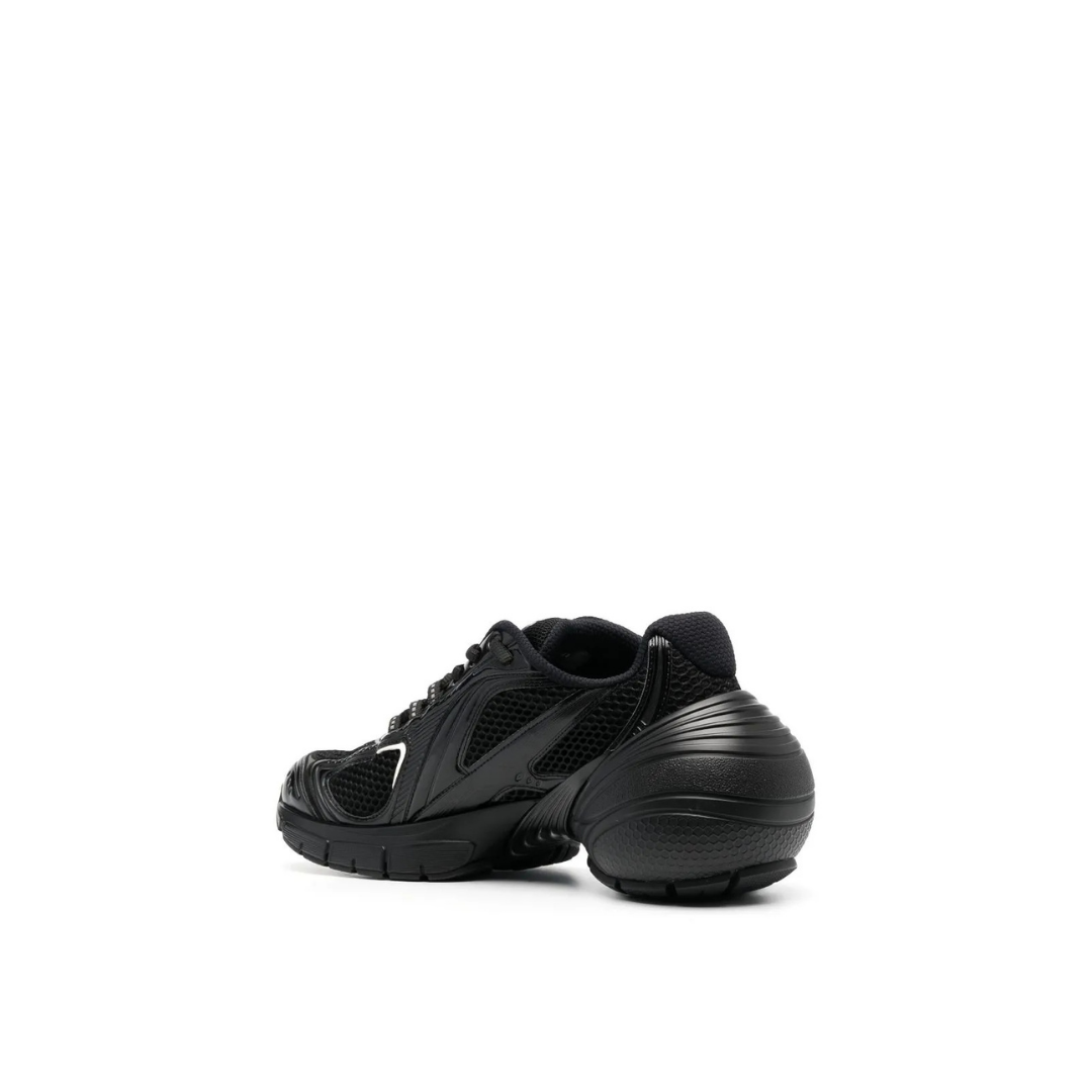 TK-MX Runner Sneakers Black