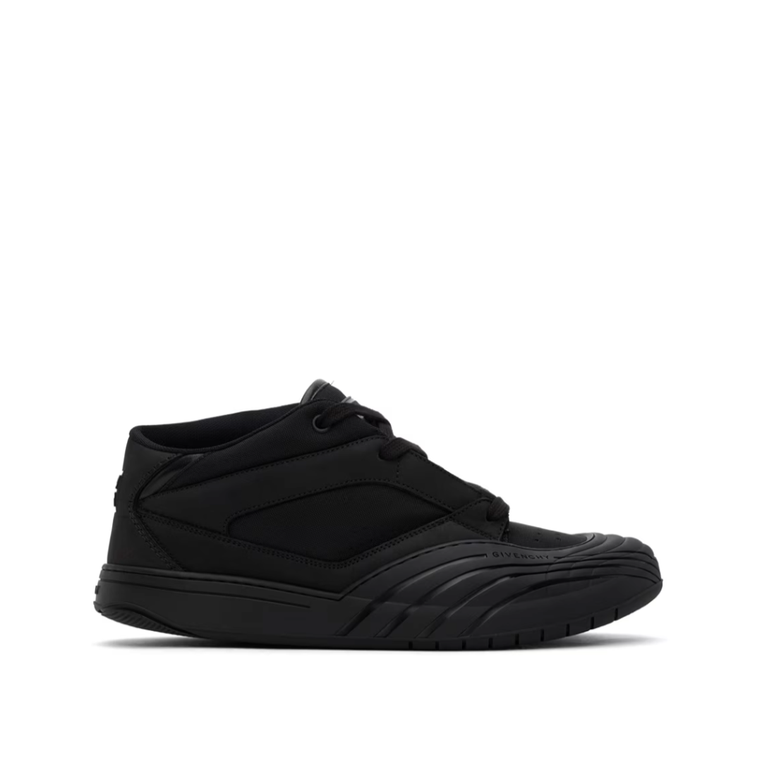 Skate Sneakers Black