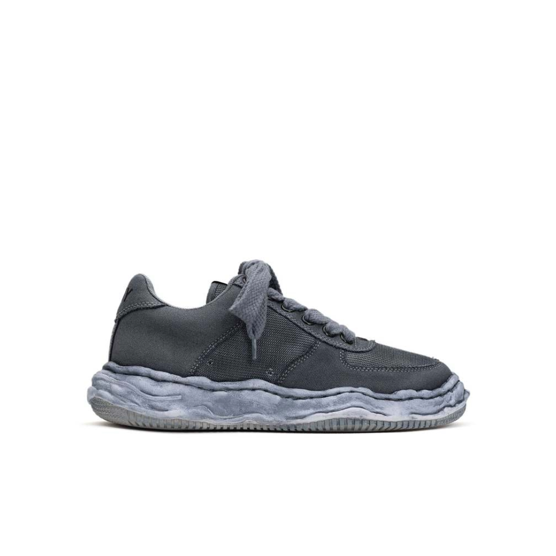 Wayne Low Top Sneakers w/Mesh