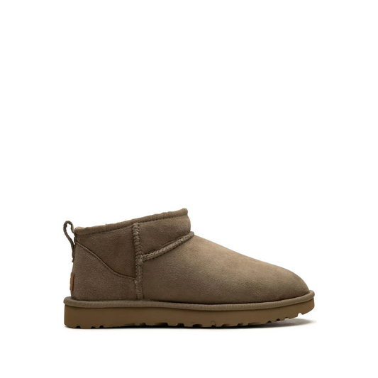 Classic Ultra Mini Boots Brown